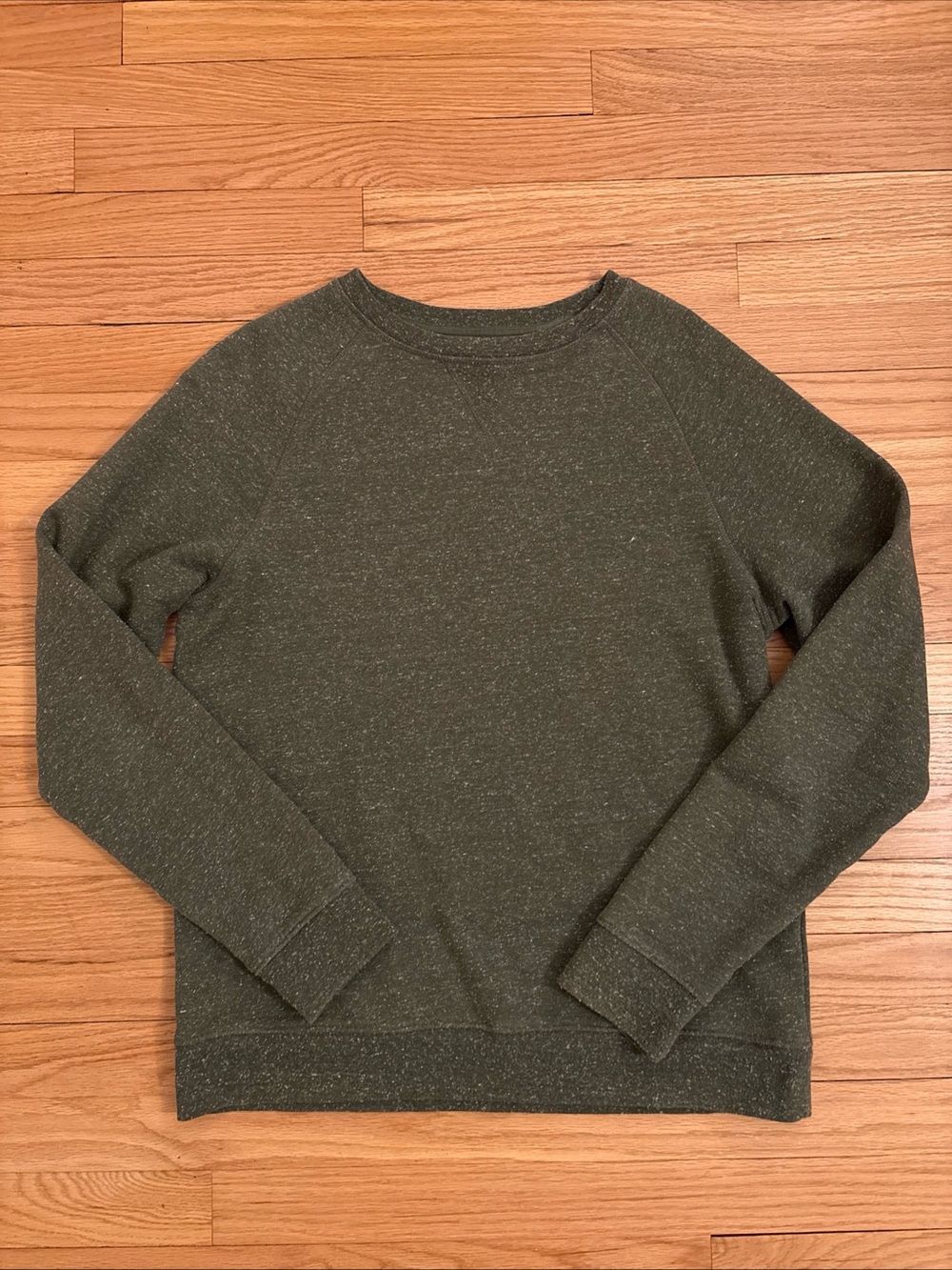 Taylor Stitch M 40 Heathered Olive Crewneck Sweatshirt, Medium